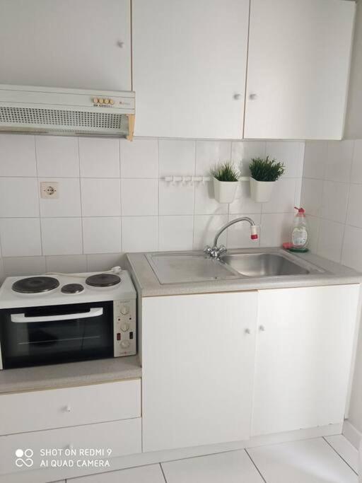 Lemon - Happyhostgr - Downtown Apartment Volos Exterior photo